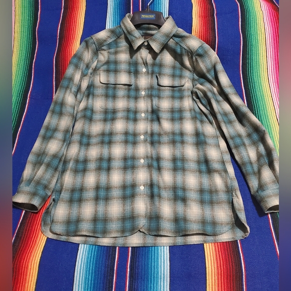 Pendleton Tops - Pendleton boyfriend board shirt